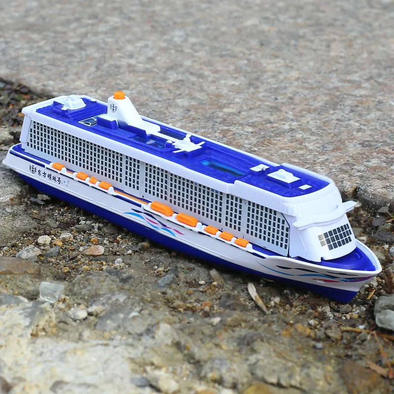 Simulation alloy sound and light pull back cruise ship toy,1:100