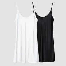 Новая шелковая пижама с юбкой на подтяжках Женская Сексуальная Шелковая пижама женские летние туфли с ремешками шелковая ночная рубашка