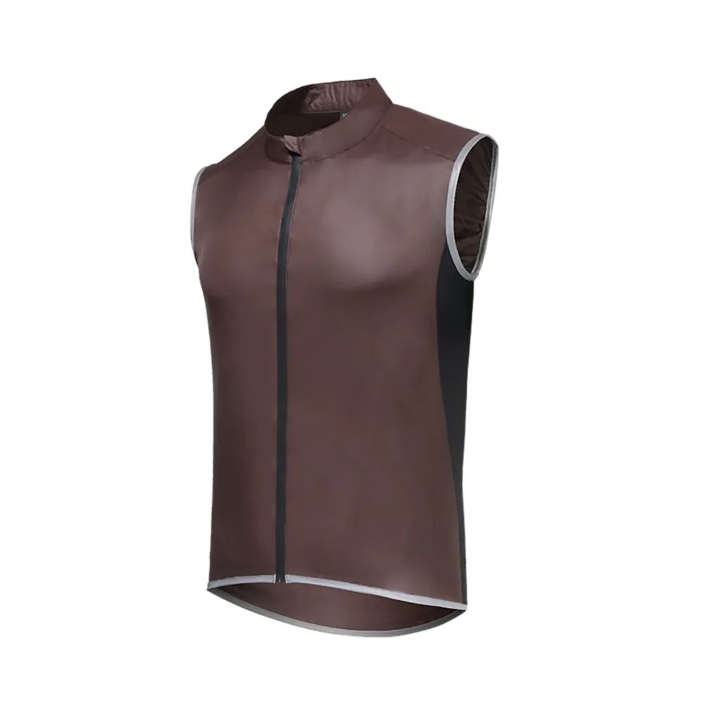 防雨马甲01正面  (3)