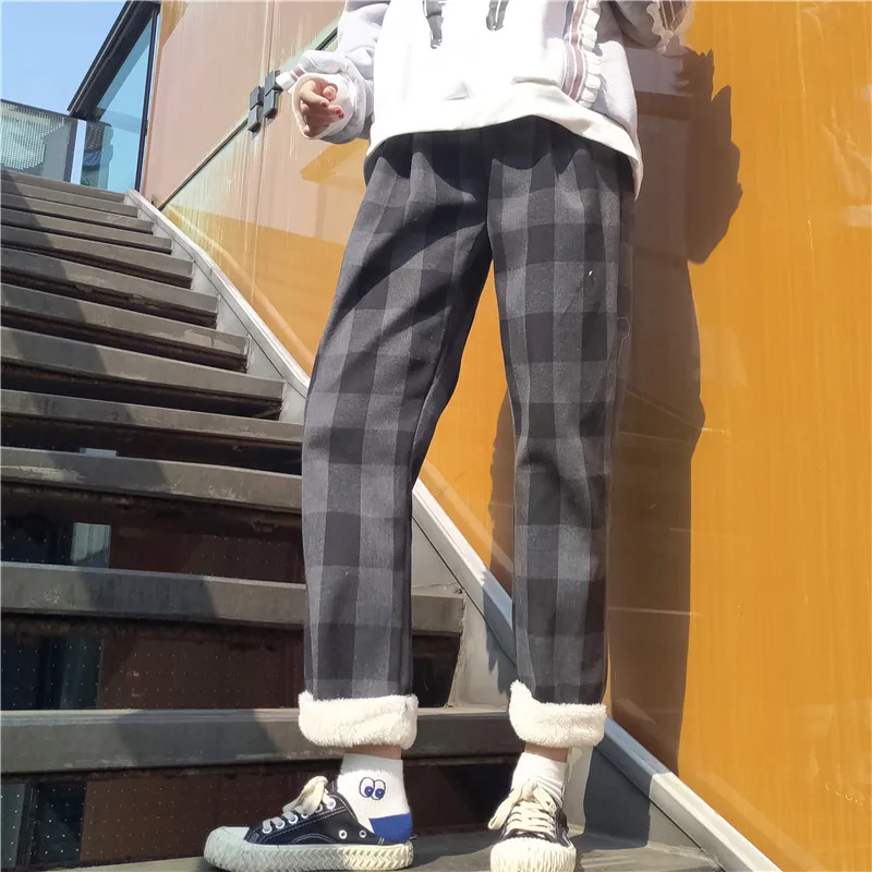

Japanese Cute Bear Embroidery Plaid Casual Pants Teen girls Wide leg Pants Nine pants Sweet Student Straight pants College style