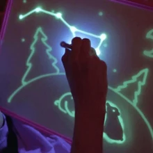 Light up Drawing Fun Developing Toy Draw Sketchpad Board Portable for Children Kids UND Sale