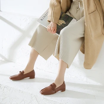 

Low heeled shoes for women female Pumps Square Toe Ladies Bow Tie Retro Pumps Genuine Leather Lolita Shoes Zapatos De Mujer