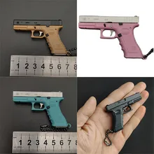1:3 Model Semi-alloy Keychain Glock G17 Decoration  Gift Gift Pendant