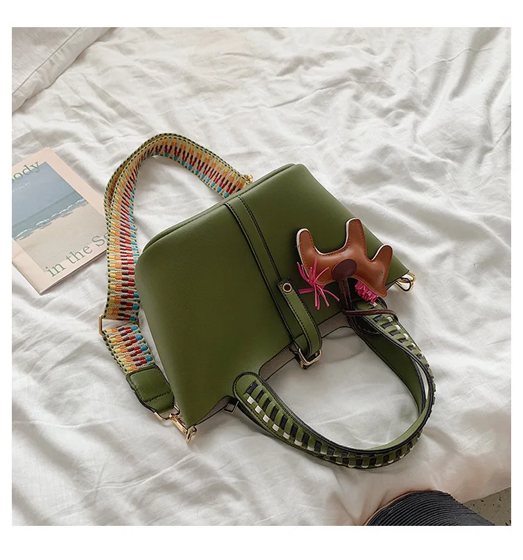 Women's Fashion Composite Bag 2pcs Female Leather Handbags Top Handle Bucket Bags Colorful Strap Crossbody Bag With Horse Tassel (31)