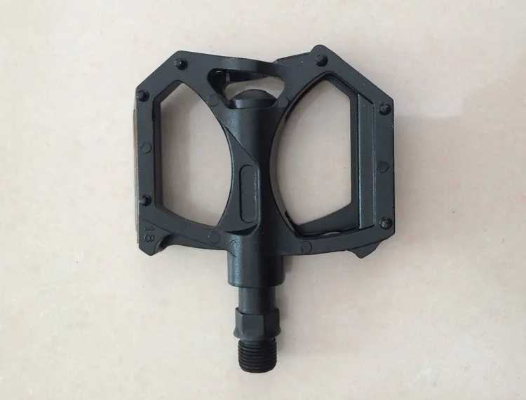 

Bicycle Aluminium Alloy Anti-slip Pedal Mountain Bike Folding Bicycle on Bearing Pedal Board