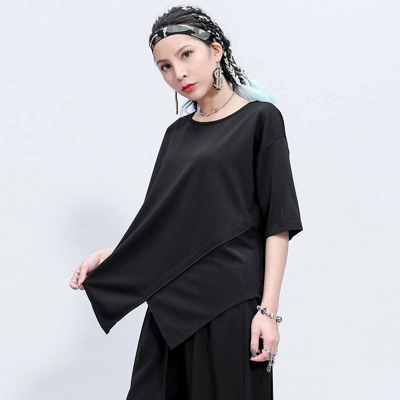 [EAM] Women Black Irregular Big Size T-shirt New Round Neck Three-quarter Sleeve  Fashion Tide  Spring Summer 2020 1Z356