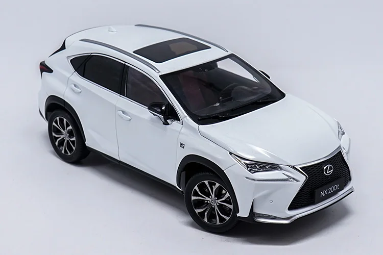 Авторизованный завод 1:18 LEXUS NX NX200T модель автомобиля, классическая металлическая игрушка внедорожник синие модели автомобилей для подарка, коллекция