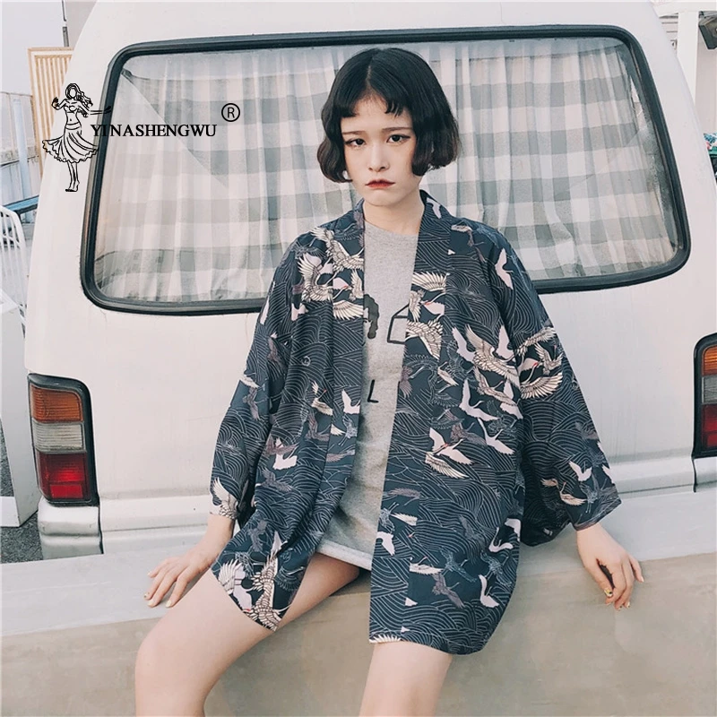 New Japan Crane Print  Red Blue Kimono Cardigan Female Loose Shirt Tops Casual Coat Yukata Women Asian Clothing Kimono Cosplay