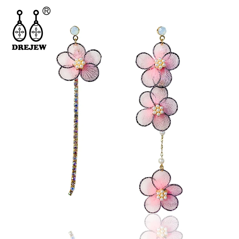 

DREJEW Asymmetrical Pink FlowerStatement Earrings 2019 Long Tassel 925 Crystal Drop Earrings for Women Wedding Jewelry HE3021