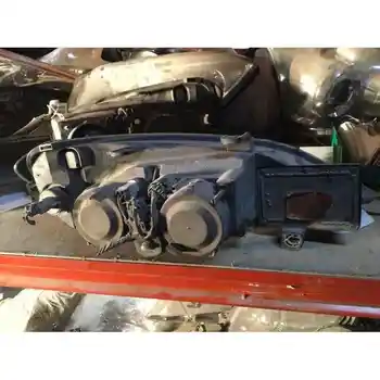 

1709571133 HEADLIGHT LEFT NISSAN FIRST SALOON (P11)