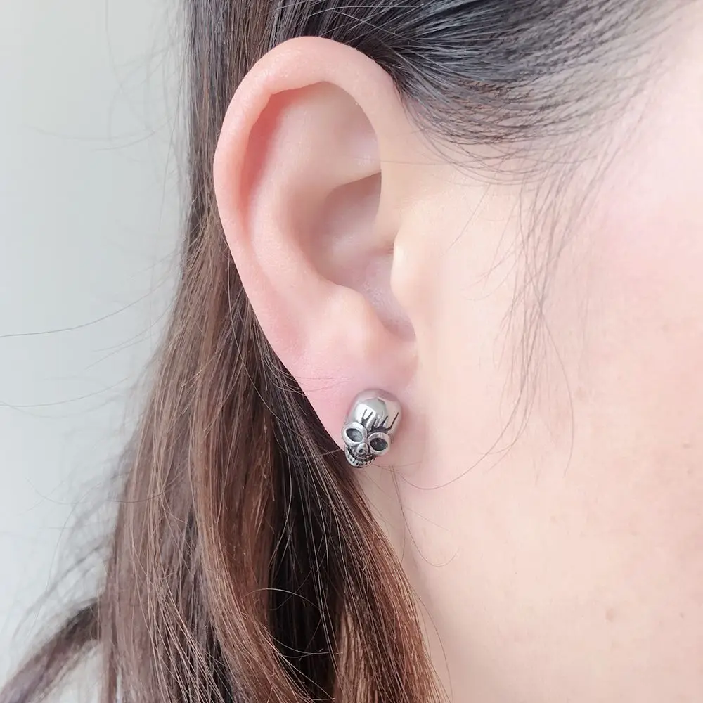 earring