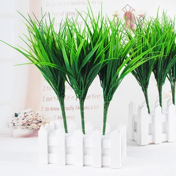 

7-fork Green Imitation Plastic Artificial Grass Leaves Plant for Engagement Wedding Home Decoration Clover Plants Table Decors