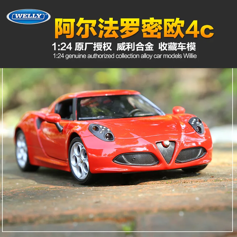 WELLY 1:24 Alfa Romeo 4c модель автомобиля из сплава Модель автомобиля Моделирование Украшение автомобиля коллекция Подарочная игрушка Литье под давлением модель мальчика