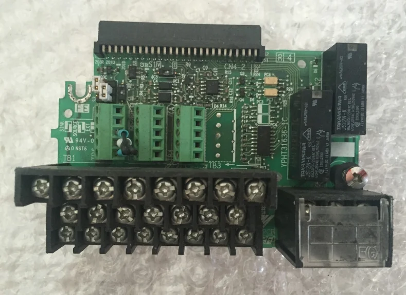 Привод A1000 клеммный блок IO Плата YPHT31636-1C YPHT31636-1B