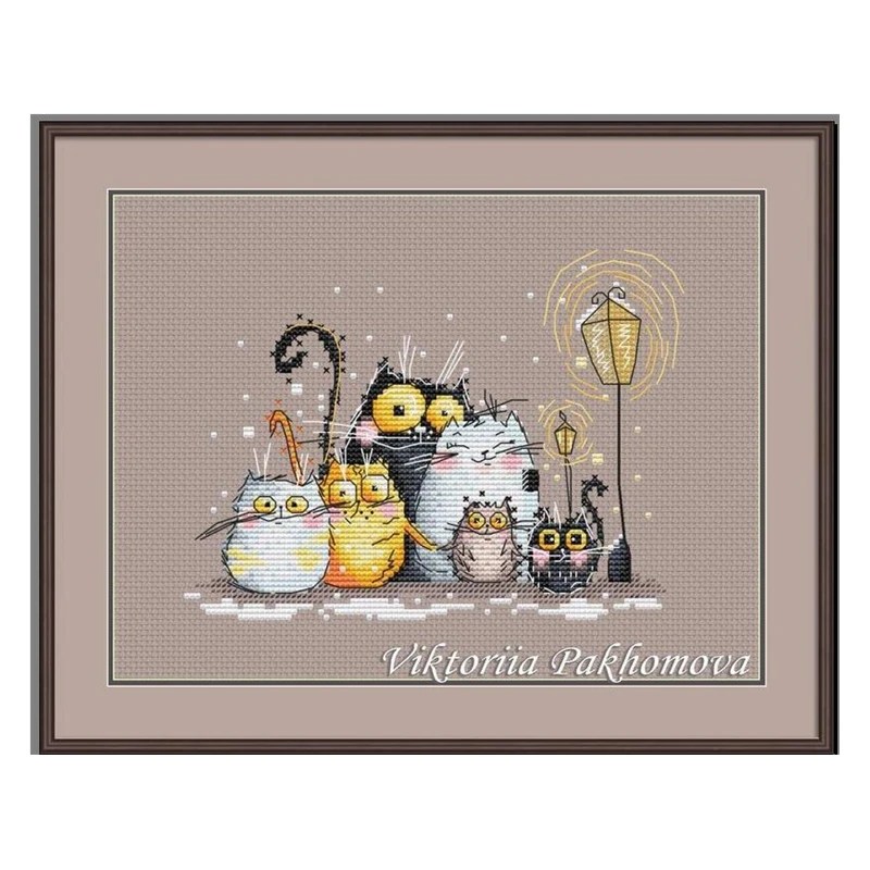 

Cross Stitch kit Cute Cartoon Totoro Family Collection Winter is coming 11CT Chino Embroidery Handmade Material Package