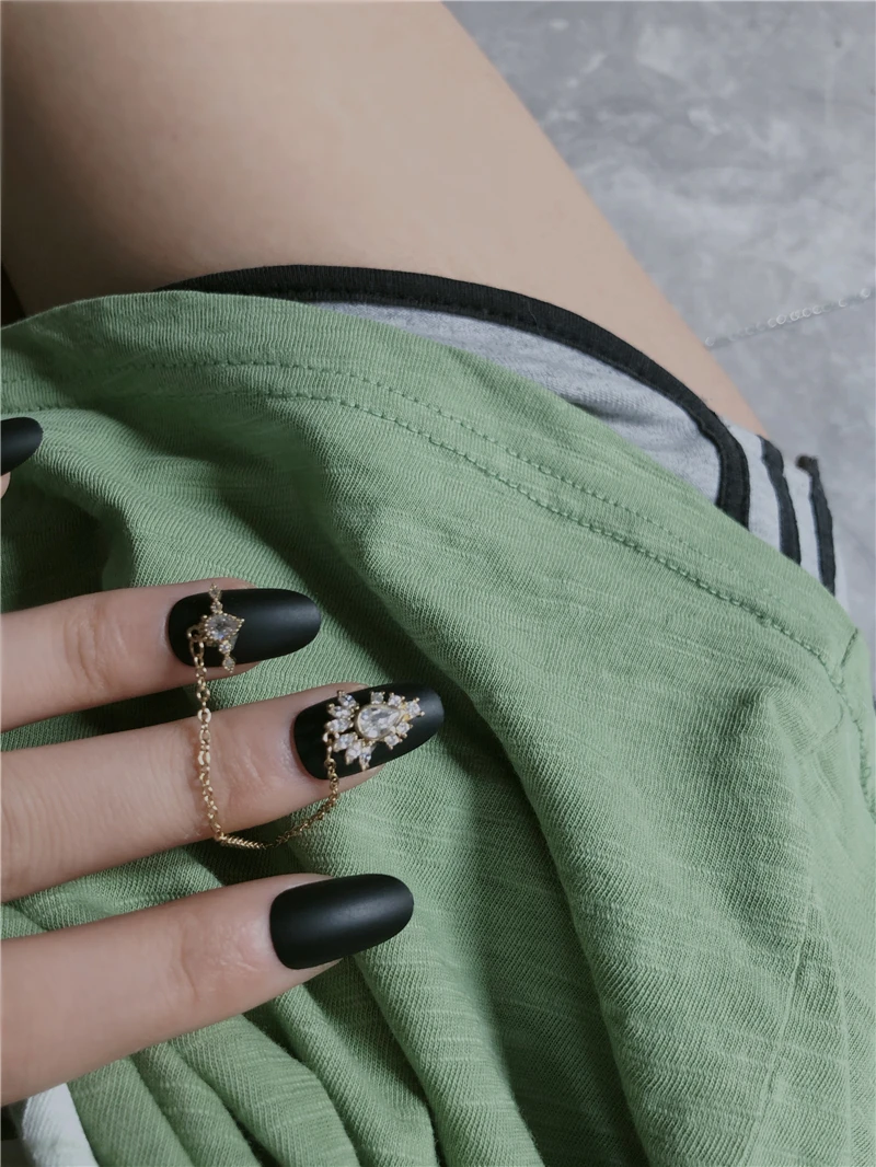 

American punk style Matte black pure color with golden chain 3d fake nails bride full nail tips middle-long size false nails
