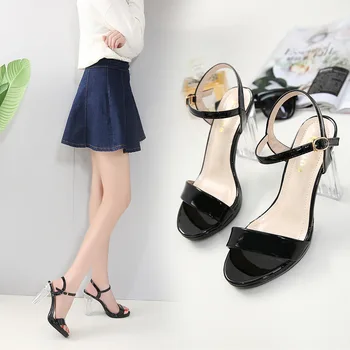 

2019 transparent coarse heel fish mouth sandals female buckle shoes female Princess Crystal high-heeled