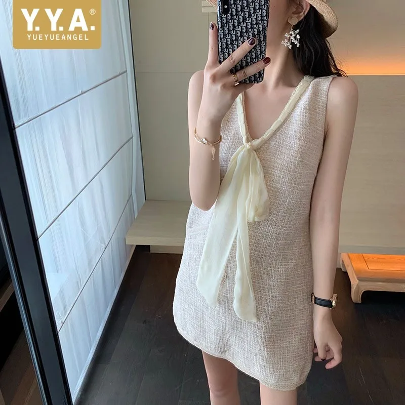 Женское Короткое платье-трапеция без рукавов с V-образным вырезом | Женская