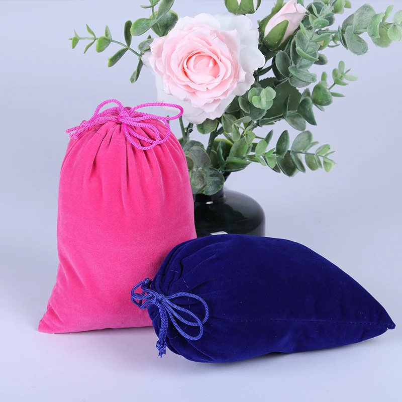 

10Pcs Christmas Present Drawstring Velvet Sachet Pouches Small Size Jewelry Gift Display Packing Bags Can Customized