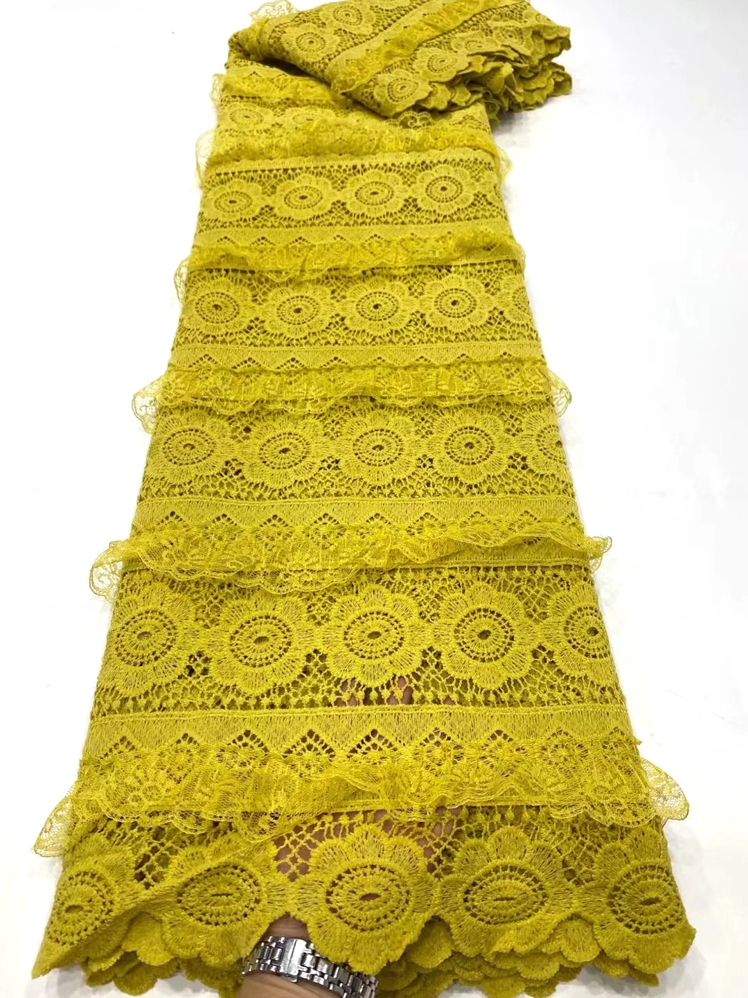 

Yellow African Cord Lace Fabric High Quality Guipure Cord Lace Milk Silk Water Soluble Lace Fabric For Wedding Party HD5011