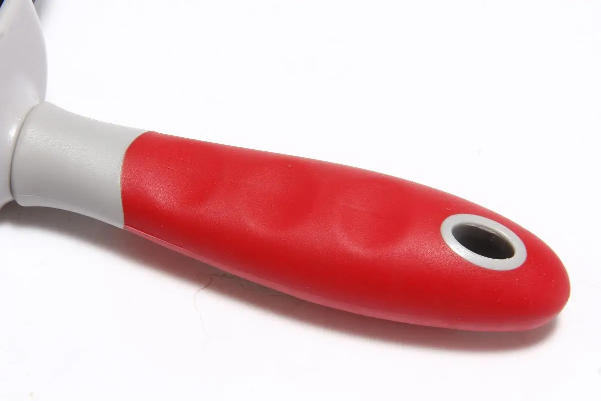 Pet hair removal comb (81). jpg