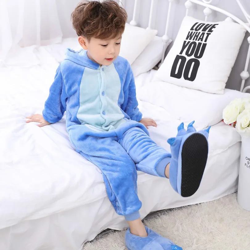 Зимняя Пижама Кигуруми для мальчиков и девочек, комбинезон с единорогом, мультяшным животным, детская одежда для сна, фланелевый комбинезон, детская пижама с капюшоном - Цвет: Blue stitch