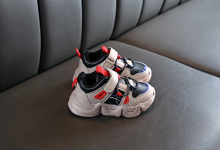 Autumn Winter Kids Original Casual Shoes Leather Children Running Shoes Comfortable Sports Shoes Outdoor Mesh Boys Girl Sneakers