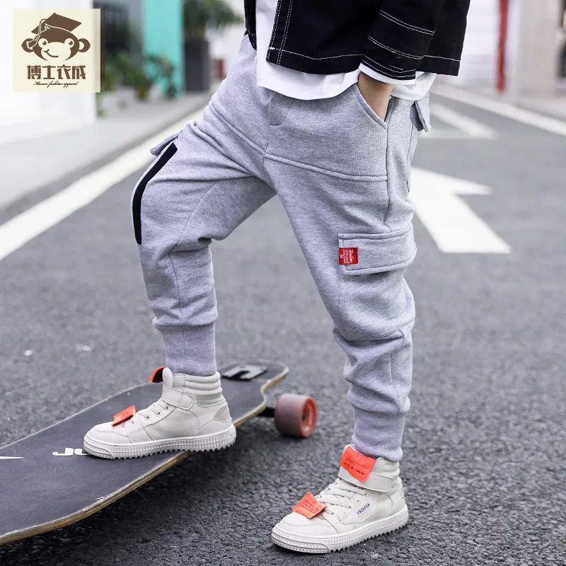 Весенние детские новые стильные спортивные брюки; коллекция года; детская одежда в Корейском стиле; красивые повседневные брюки для мальчиков; модные спортивные брюки для больших мальчиков