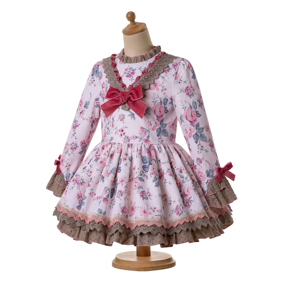 Pettigirls/ ; новейшее платье с цветочным рисунком для девочек; воротник с рюшами и головной убор; Эксклюзивная осенняя одежда для детей с бархатным бантом