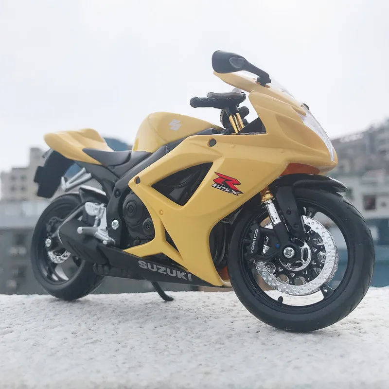 

Maisto 1:12 Suzuki GSX-R600 Diecast Alloy Motorcycle Model Toy