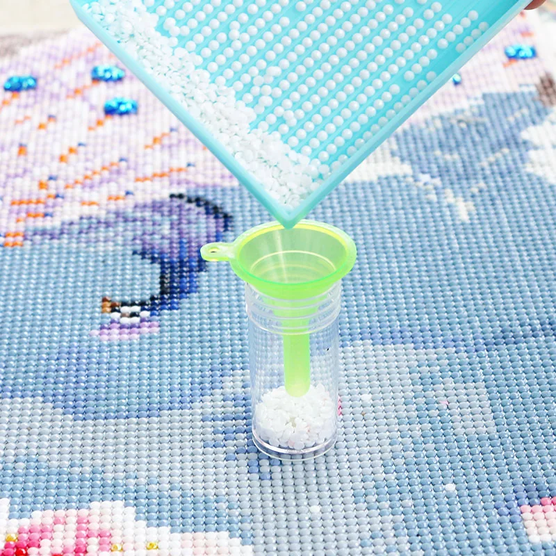 New Mini Funnel DIY Diamond Painting Accessories Beads Diamond Storage Embroidery Mosaic Conveniently Put into Container Tool