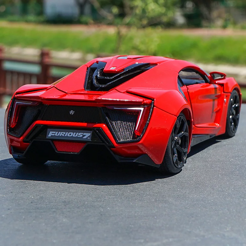 1:18 Масштаб спортивный автомобиль сплав модель литья под давлением металлический автомобиль игрушка собрать Детские сувениры классический украшения шоу