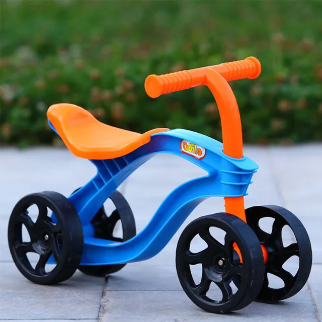 Scooter Infantil de 4 Rodas: A Maneira Perfeita de Promover o Equilíbrio e a Coordenação Motoras 5 Scooter Infantil de 4 Rodas para Equilíbrio e Coordenação