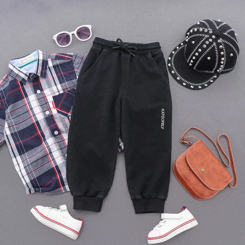 11317887445_979798498