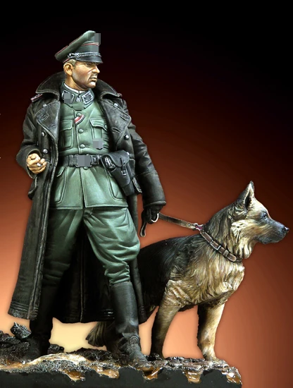 

1/18 Resin Model Building Kit Figure Dog and officer 90MM