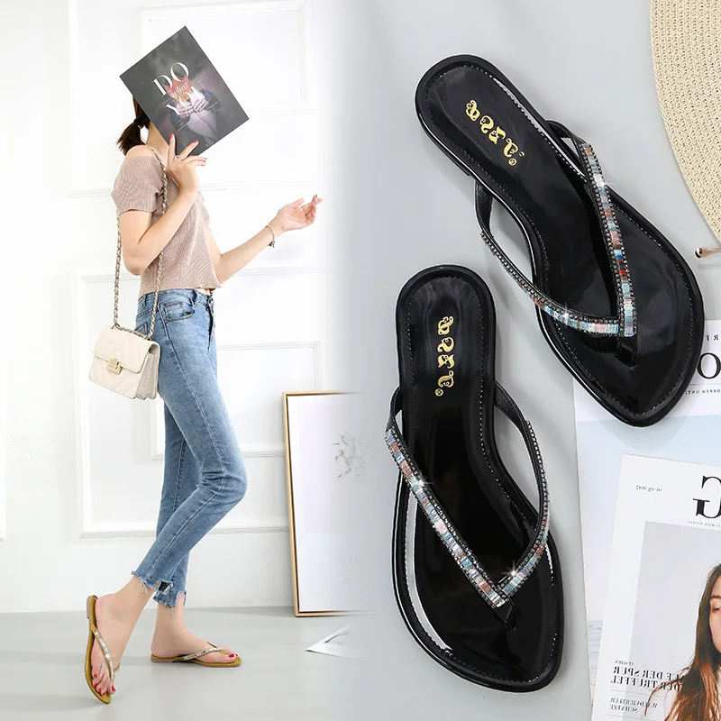 

Sandals Women's 2019 Summer New Style Casual Flat Heel Man-made Diamond Flip-flops Outer Wear Split Toe Fashion Non-Slip Shoes