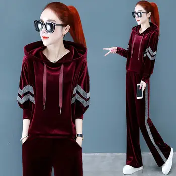 

Women Velvet Tracksuits 2020 Spring Hooded Jacket+Trousers Two Sets Gold Velvet Sportswear Suit Plus Size Female Pants Set W2195