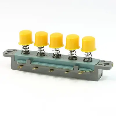 

AC 250V 1A 5 Keys Latching Momentary Interlock Yellow Pushbutton Switch