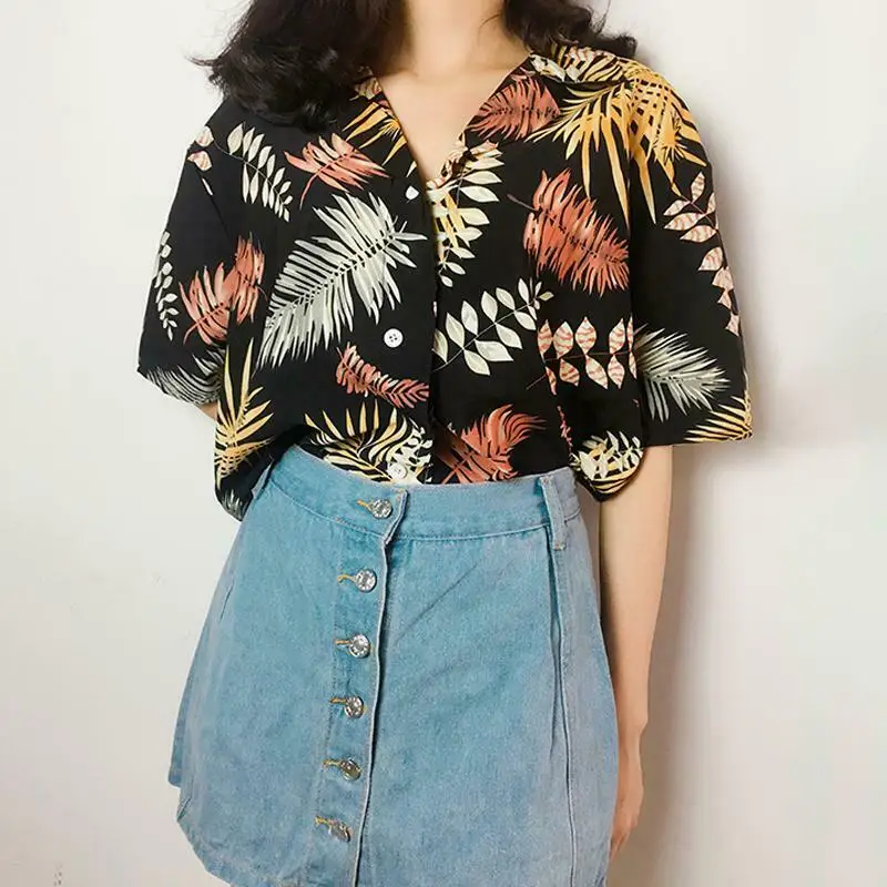 

Women's Summer Casual Loose Half Sleeve Leaf Printed Tops Shirt Plus Size ins Super Loose Hawaiian Shirt Beach Clothes New
