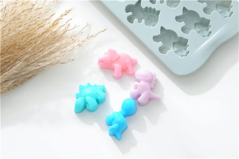 9554308153_1937176052