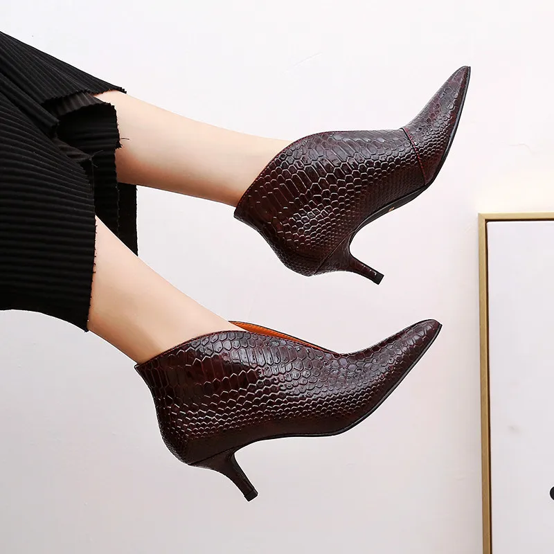 Snake Patent Leather Stilettos Pumps Women Shoes  Tip Head V Mouth High Heels Women Shoes 2020 Spring Small Thin Heel Lady Pumps (16)