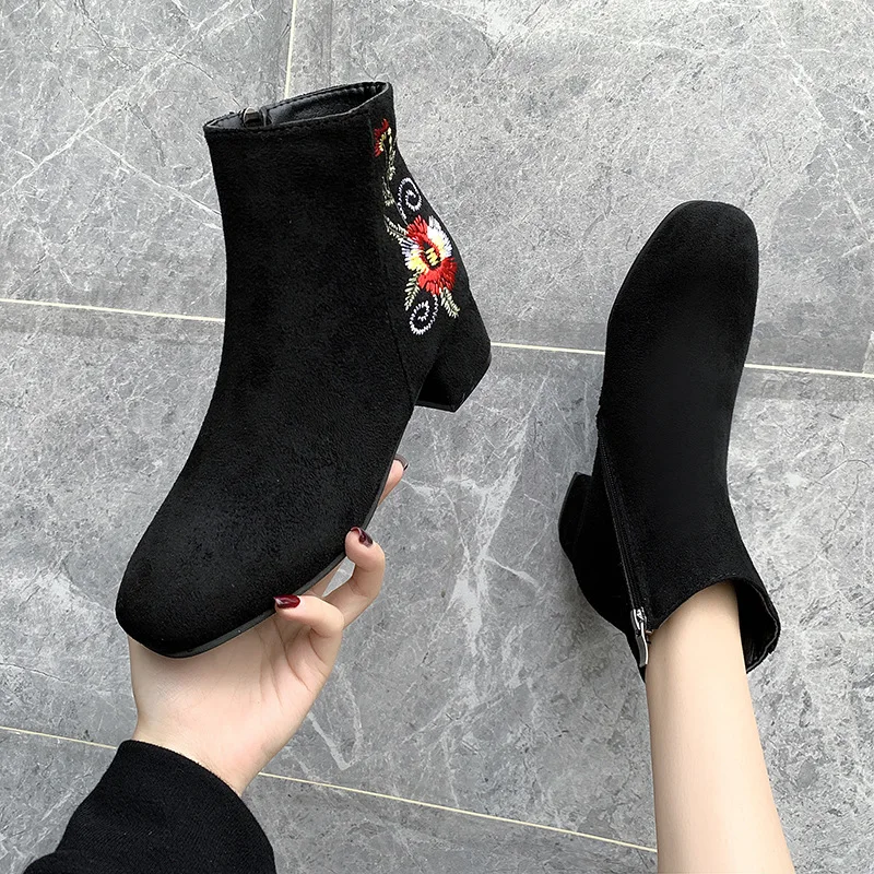 

Embroidered Ethnic-Style Short Boots Women's 2019 Autumn And Winter New Style Embroidery Chunky-Heel Versatile Square Head Side