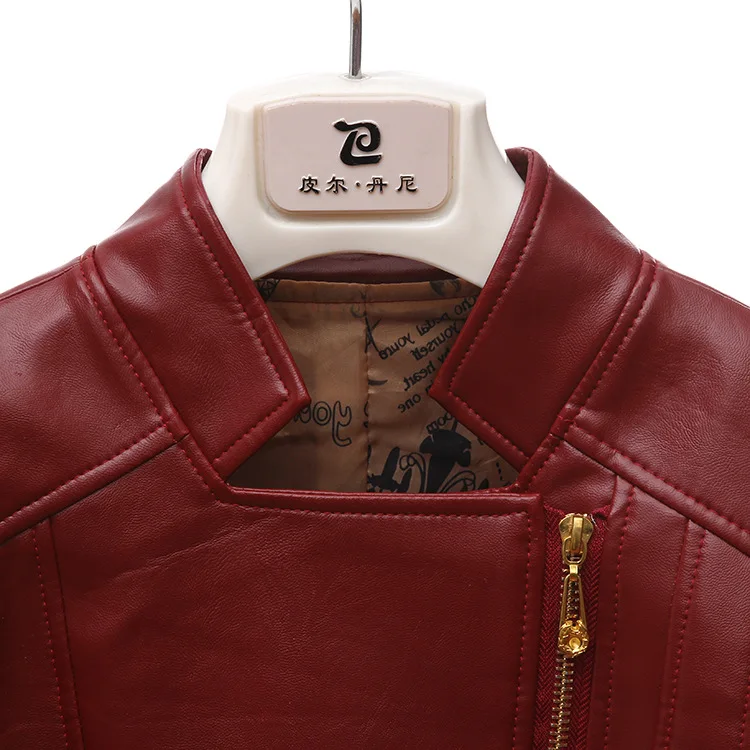 Тонкое кожаное пальто для женщин; сезон весна-осень; короткая мотоциклетная куртка из искусственной кожи; приталенная куртка в Корейском стиле; Speci