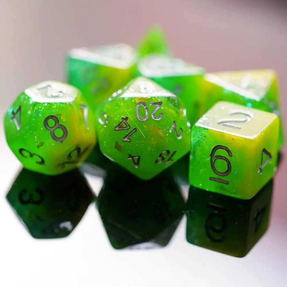7 шт./компл. желтые/зеленые игральные кости DND с красочным блеском D &