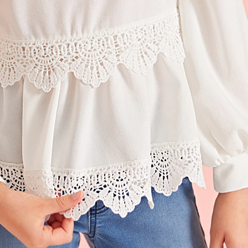 SHEIN Kiddie/Белое однотонное гипюрное кружево для отделки, милая блузка для девочек детские топы года, Осенние Блузы на молнии с пышными рукавами и оборками