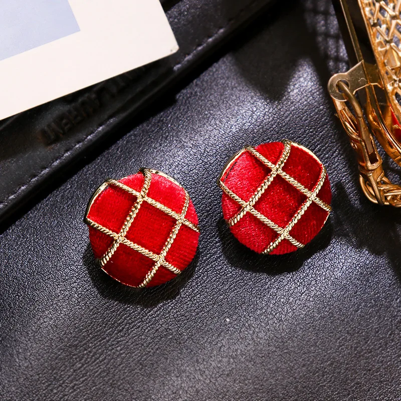 Fashion Criss Button Big Stud Earrings New Female Winter Earings Trendy Jewelry Wholesale Red Yellow