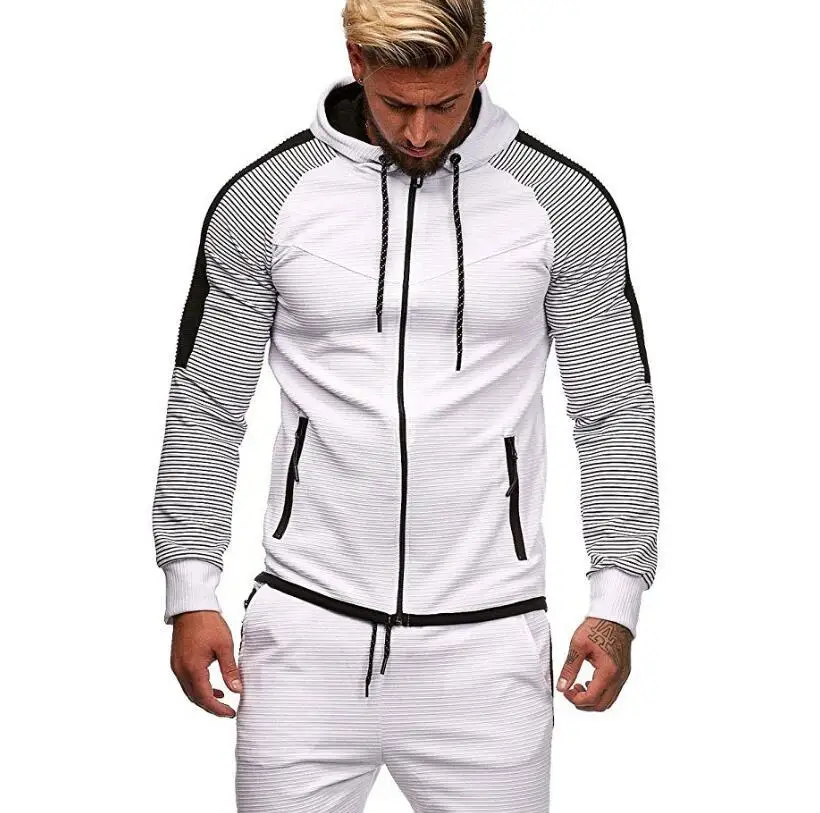 

2019 Autumn and Winter New Explosions Sweater Men's Contrast Color Stripes Color Hooded Sweater Men's Sports Jacket