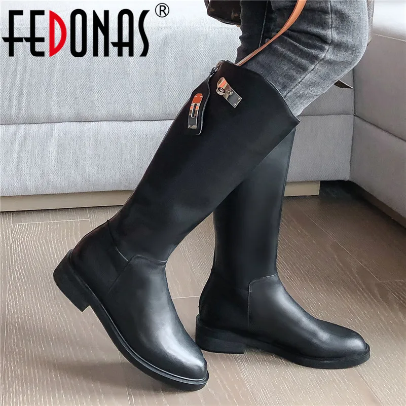 FEDONAS/зимние женские теплые сапоги для верховой езды удобные до колена из