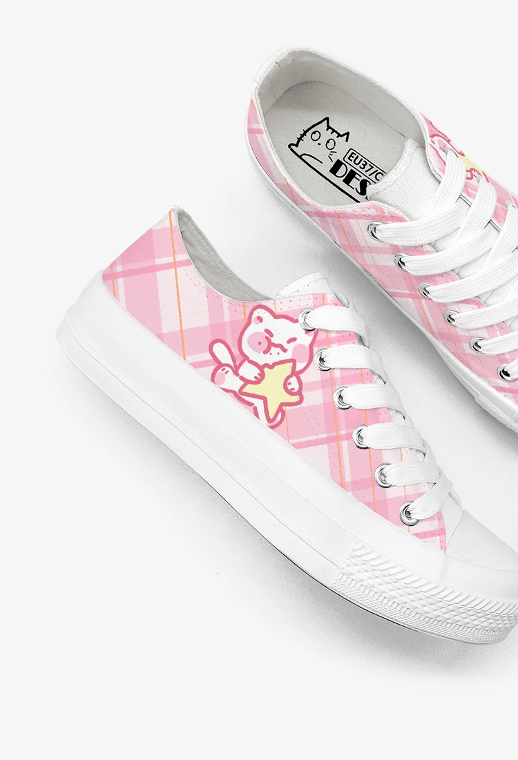 Amy und Michael Original Designer Sneakers Schöne süße Mädchen Studenten Anime handbemalte Segeltuchschuhe Lässige flache Trainer – Detail 21