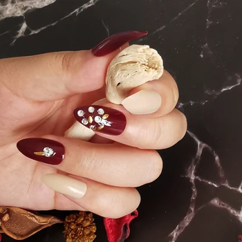 

False nails drop-shaped candy fake nails black handmade boxed nails 24 transparent diamond stars moon and shell jewelry